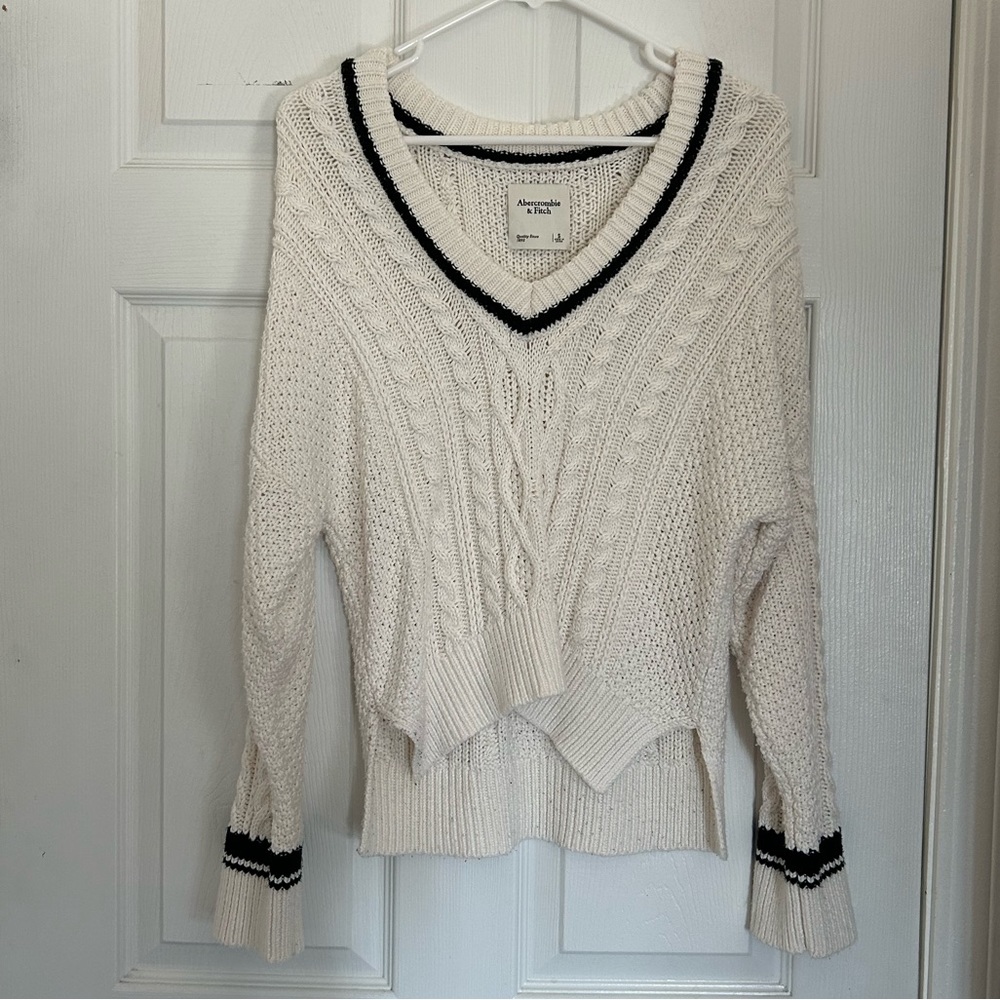 White V Neck Sweater